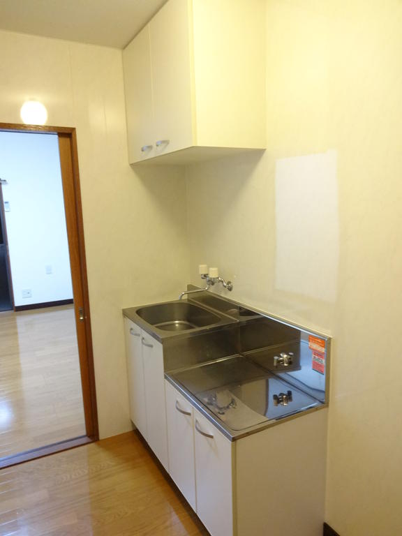 Other. Kitchen top, Storage shelves there will KabeCho already exchange! It is shiny