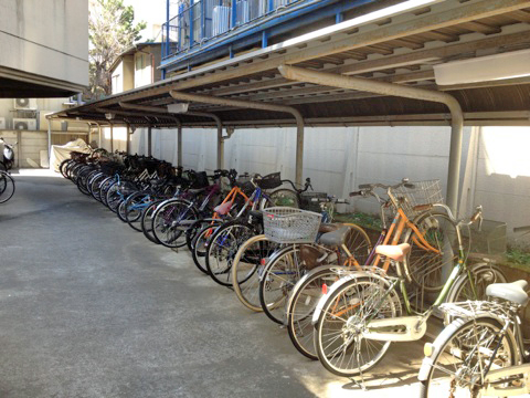 Other common areas. Bicycle storage Free