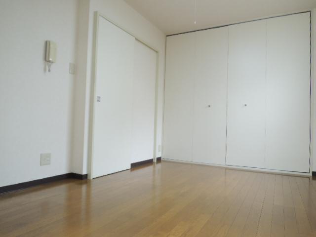 Other room space