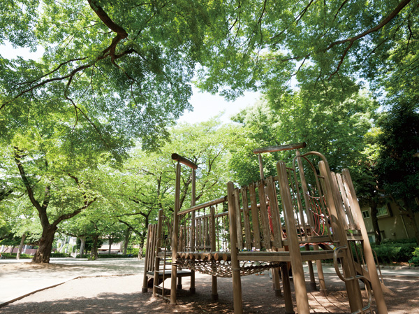 Surrounding environment. Tokiwadai Park (a 10-minute walk / About 750m)