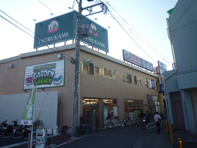 Supermarket. Tsurukame 150m to land (Super)