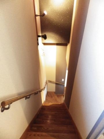 Other. Staircase descending from the eighth floor to the seventh floor.