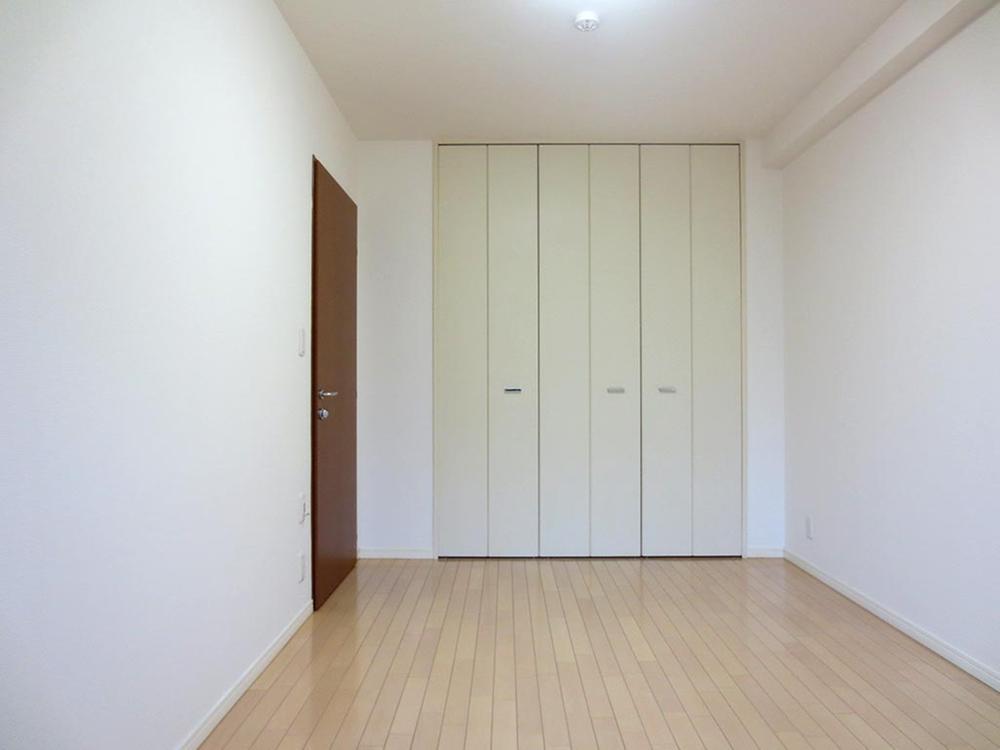 Non-living room. About 1 hotels and a half with a closet in the 8 pledge of Western-style 1 (December 2013) Shooting