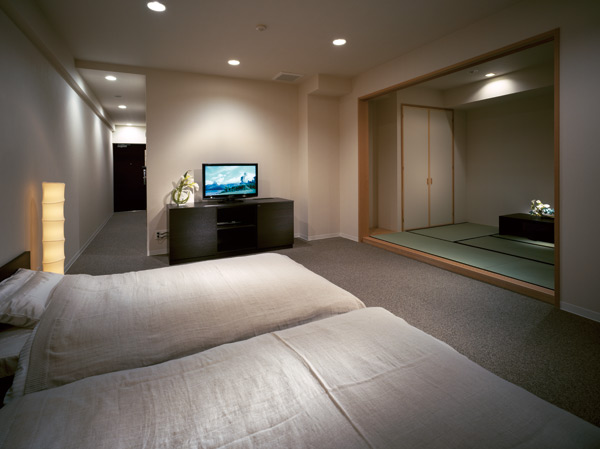 Shared facilities.  [Guest rooms] Without hesitation to the invited guests, It offers a guest room in the hope at home.