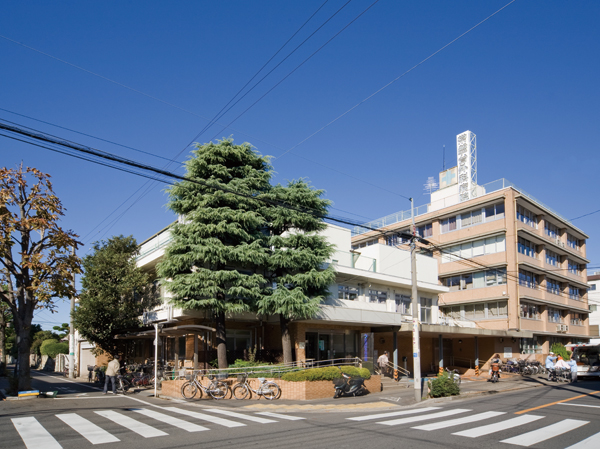 Surrounding environment. Tokiwadai surgical hospital. It accepts a foreign up to 30 minutes at night 6 on weekdays. (About 220m / A 3-minute walk)