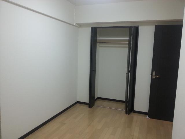 Non-living room. About 5.3 Pledge of Western-style.