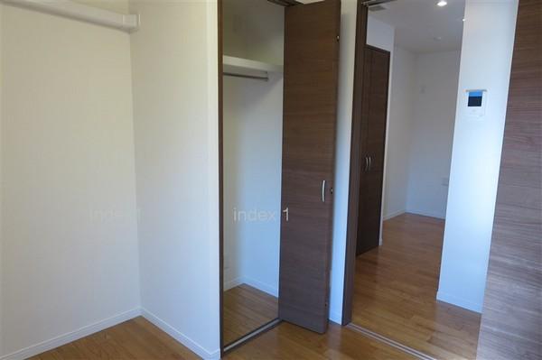 Receipt. 4 Pledge Western-style housing