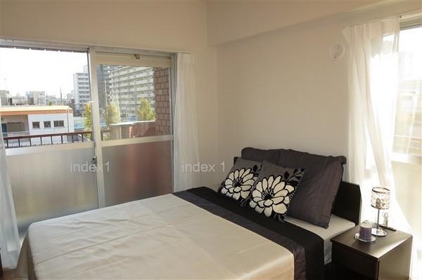 Non-living room. 6 Pledge Western-style ・ It is with your room furniture