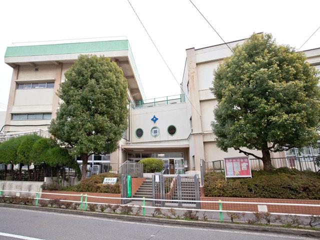 Primary school. 150m until Itabashi Tatsukita cortex Elementary School