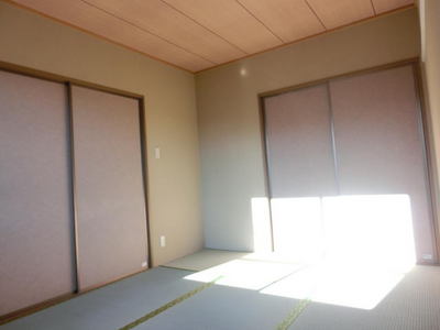 Living and room. 6.0 Pledge Japanese-style room