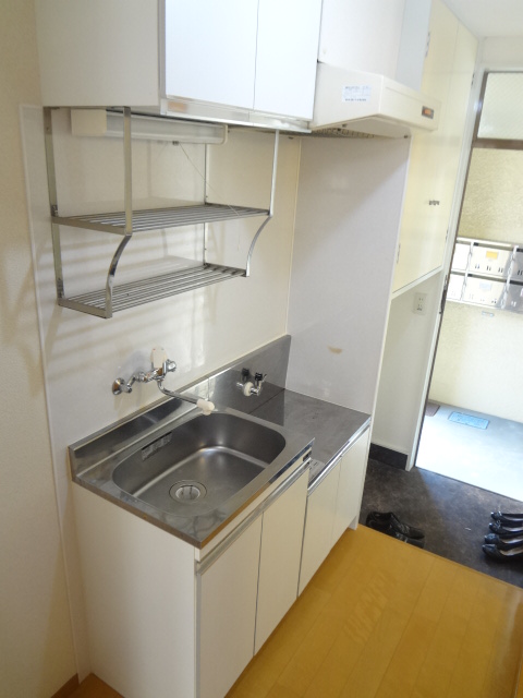 Kitchen. Upper receiving There are two-burner stove installation Friendly Kitchen