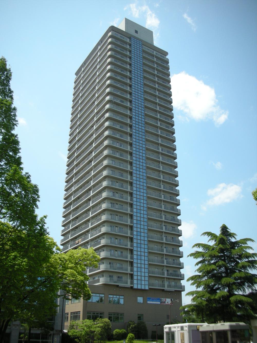 Local appearance photo. Local (11 May 2013) Shooting