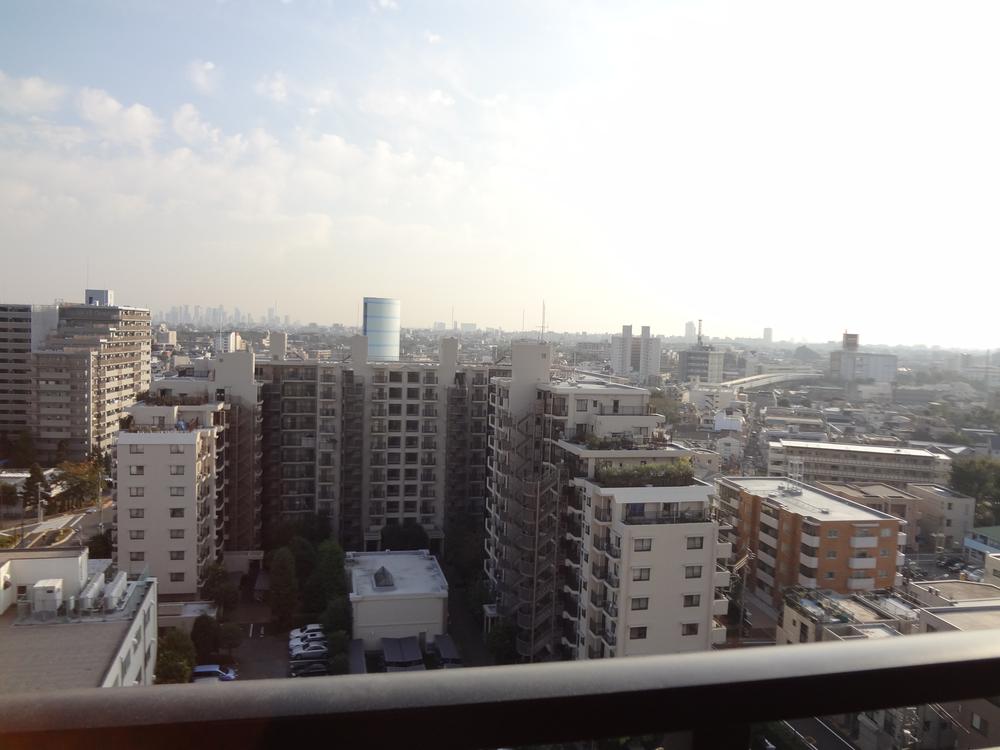 Balcony. Local (11 May 2013) Shooting