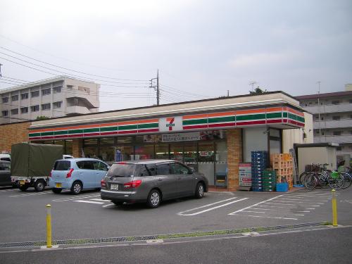 Convenience store. Seven-Eleven Itabashi Takashimadaira 3-chome up (convenience store) 458m