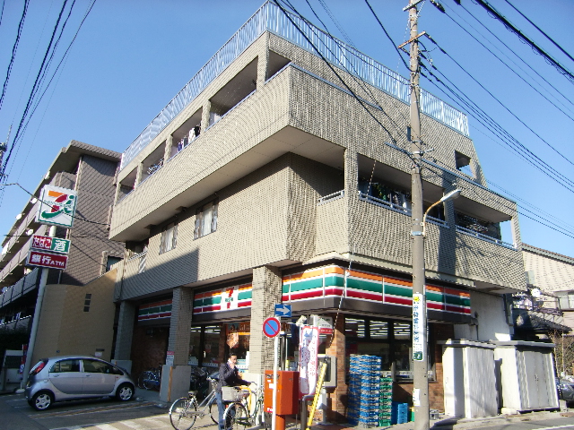 Convenience store. Seven-Eleven Itabashi Narimasu store up (convenience store) 499m