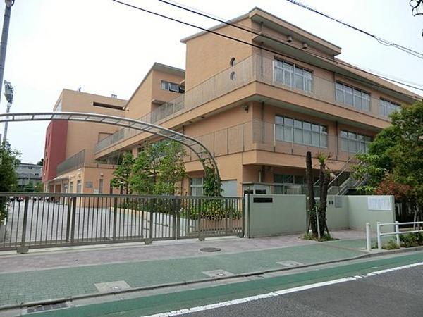 Primary school. Oyaguchi until the elementary school up to 550m Oyaguchi elementary school you attend in a 7-minute walk. 