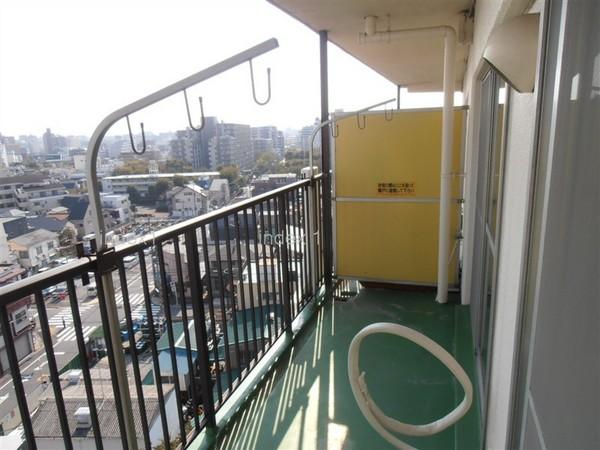 Balcony. Spacious balcony some depth is good per yang