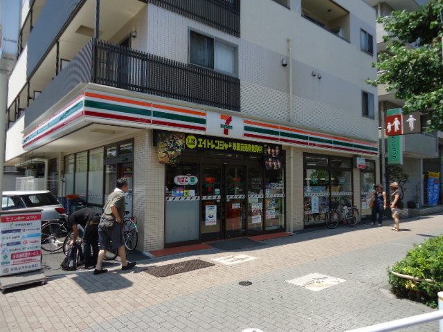 Convenience store. Seven-Eleven Itabashi Takashimadaira 1-chome to (convenience store) 173m