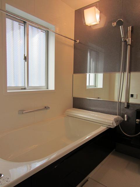 Same specifications photo (bathroom). Same specification example