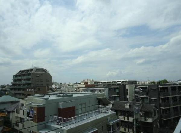 View photos from the dwelling unit