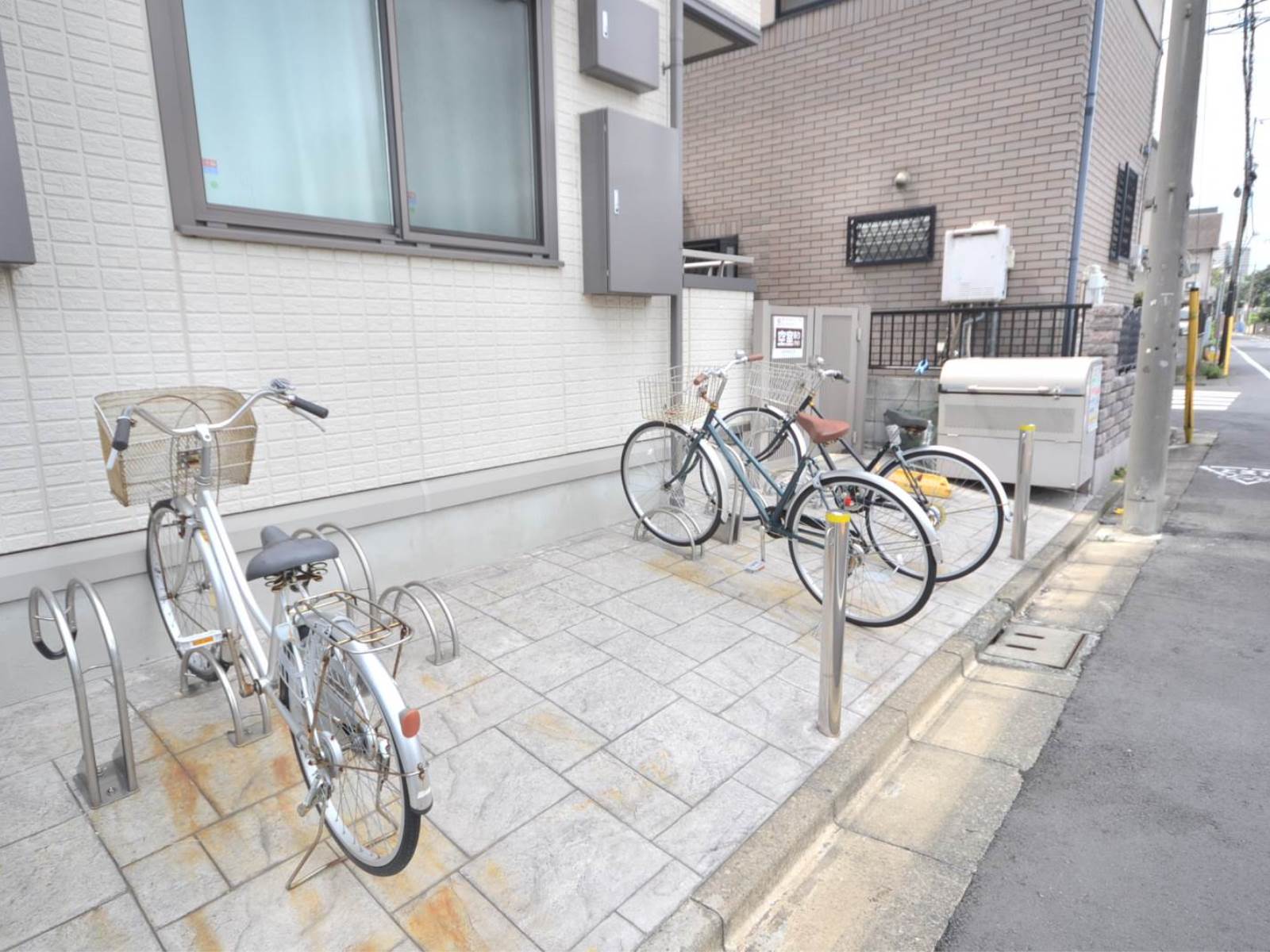 Other common areas. Place for storing bicycles