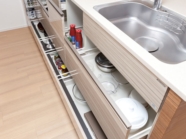 Kitchen.  [All slide cabinet] Deep in the wide, Also we have established an all-slide cabinet that can be out on the smooth, such as large-size cookware.