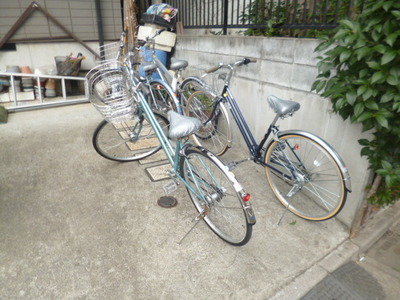 Other common areas. There bicycle parking space