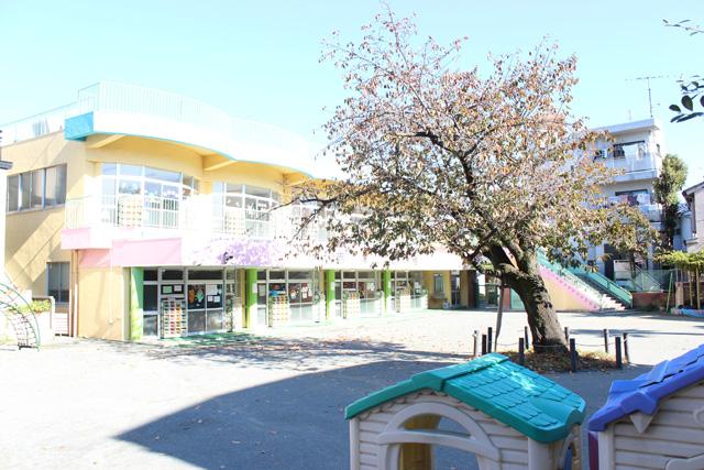 kindergarten ・ Nursery. Akatsuka 550m to kindergarten