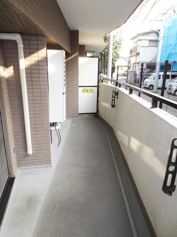 Balcony. Balcony (12 May 2013) Shooting