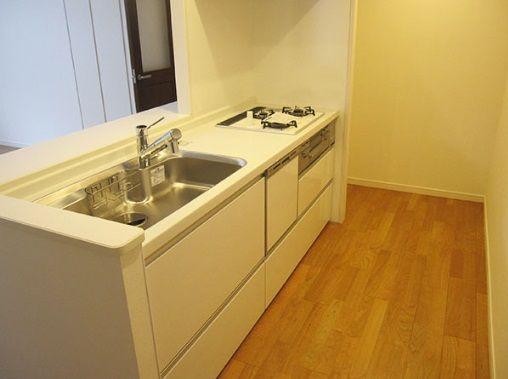 Kitchen. ~ Already the new interior renovation ~ water filter ・ System kitchen of state-of-the-art amenities dishwasher