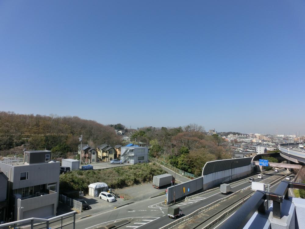 View photos from the dwelling unit. View from local (March 2013) Shooting