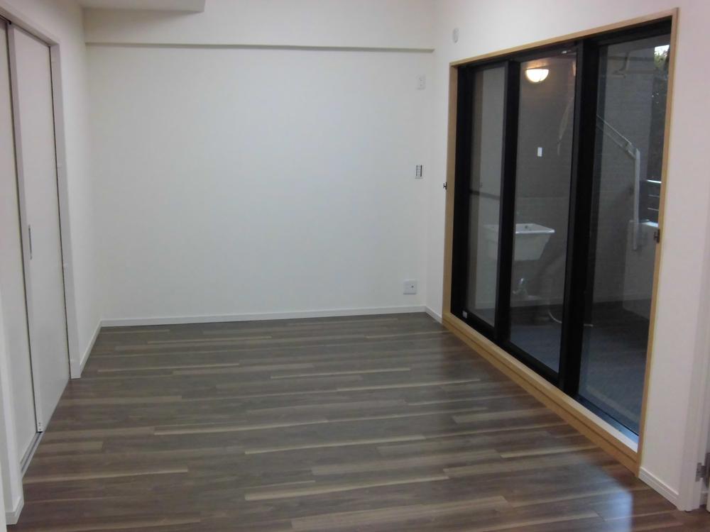 Living. Two-sided lighting LDK, About 13.5 Pledge (2013 November shooting)