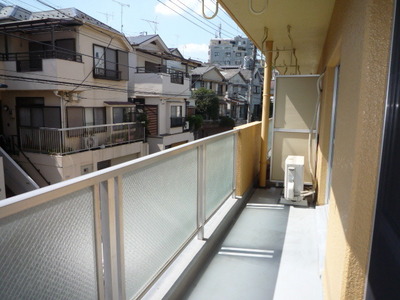 Balcony. Wide balcony! 