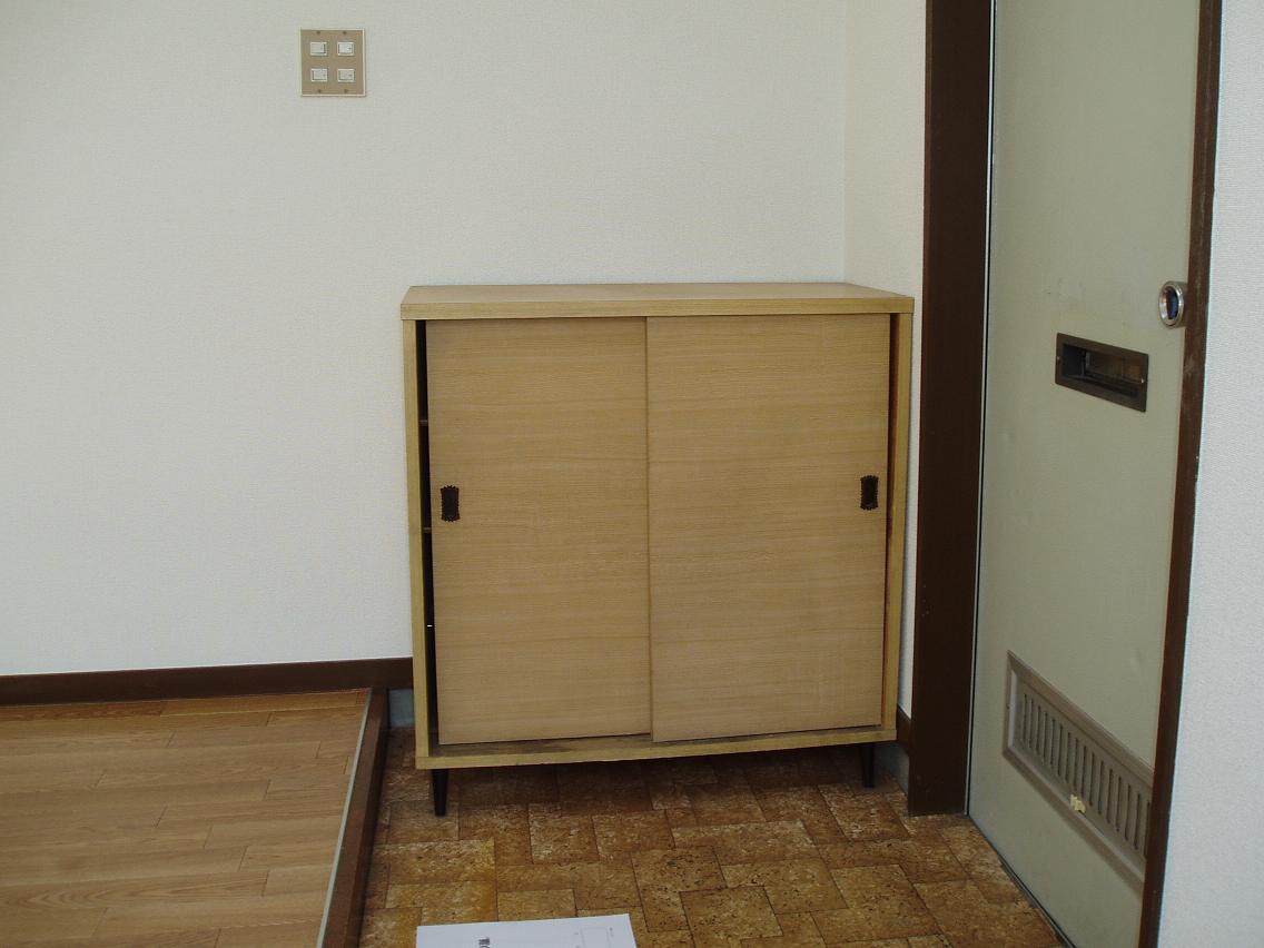 Entrance. The same type ・ Separate room