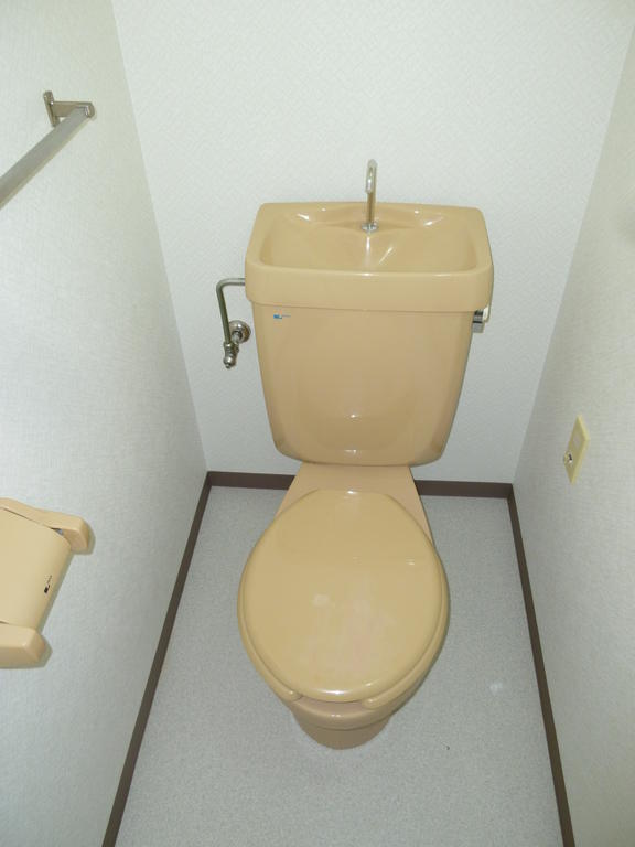 Toilet. There outlet