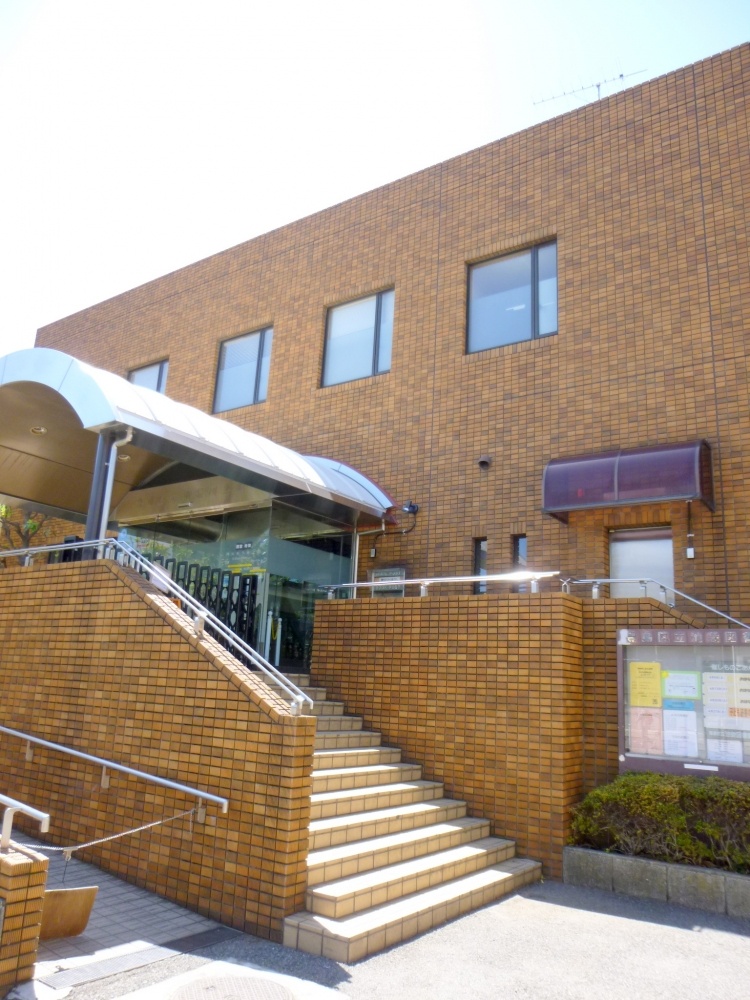 library. Ikebukuro 1740m until the library (library)