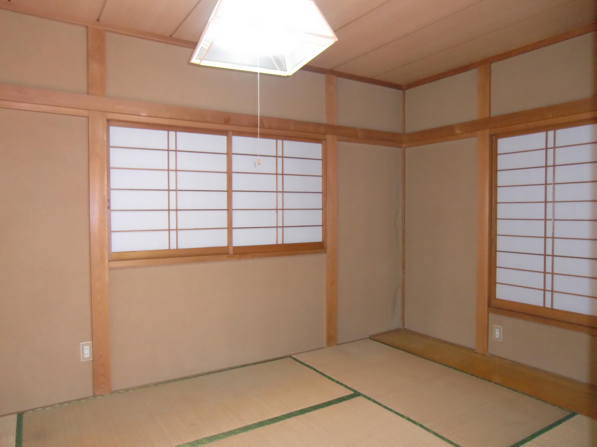 Living and room. Japanese-style room 6 quires