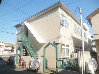 Building appearance. For further information, please contact Nichiwa Ikebukuro (D) 03-3985-2101