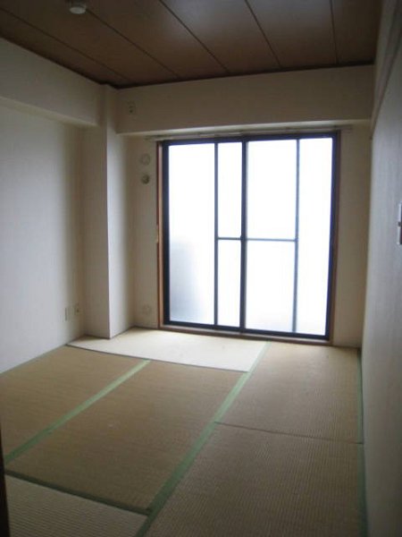 Other room space. 402 No. Japanese-style room