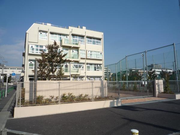 Junior high school. Shimura second junior high school 940m up to 12-minute walk Shimura second junior high school 12 mins