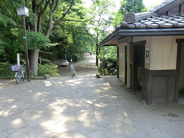 Streets around. 220m Shimura Shiroyama Park until Shimura Shiroyama Park