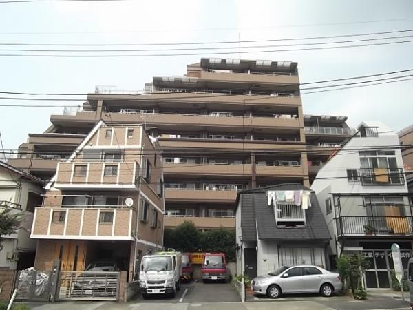 Local appearance photo