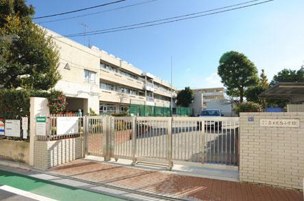 Primary school. 103m until Itabashi Fujimidai Elementary School
