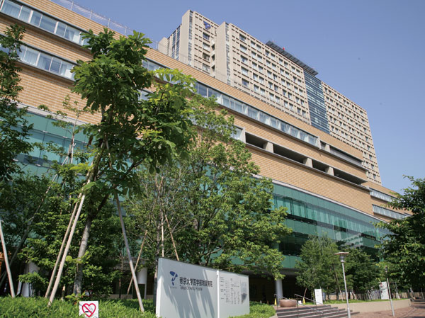 Surrounding environment. Teikyo University Hospital (about 790m ・ A 10-minute walk)