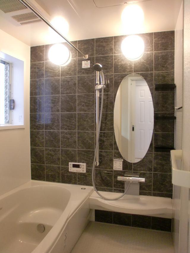 Same specifications photo (bathroom). Example of construction