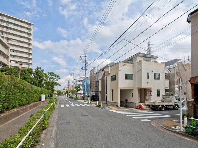 Local appearance photo. Popular residential area "Takashimadaira"