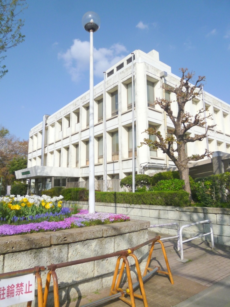 library. 1111m to the Central Library (Library)