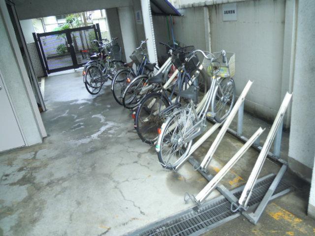 lobby. Bicycle-parking space