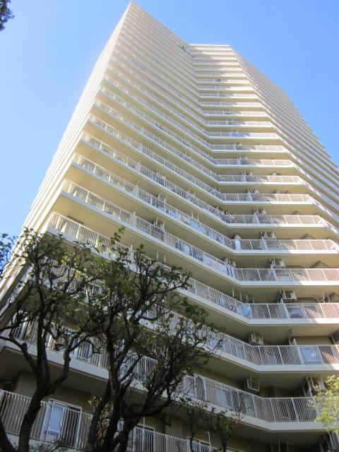 Local appearance photo. Local (11 May 2013) Shooting