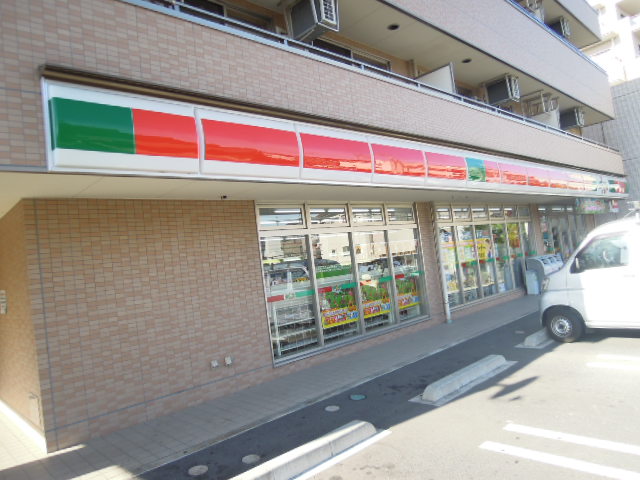 Convenience store. Thanks Tokumaru Itabashi seven-chome up (convenience store) 282m